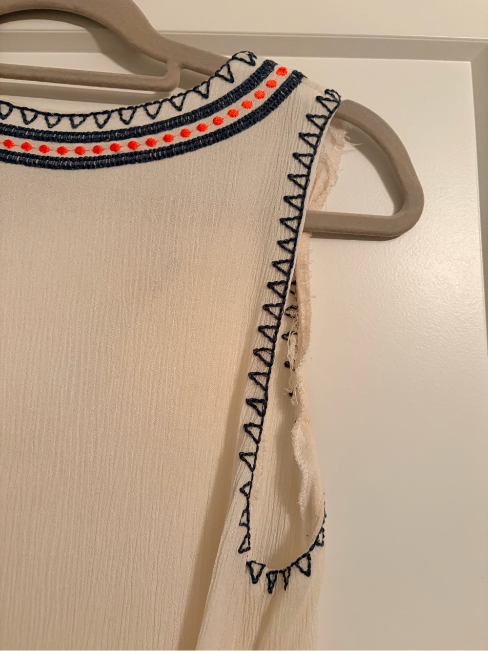 Marine Layer Cream Sleeveless Midi Dress with Navy & Coral Trim - Picture 10 of 10